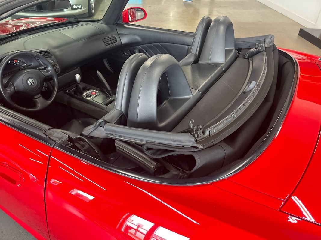 Used 2000 Honda S2000 image 54