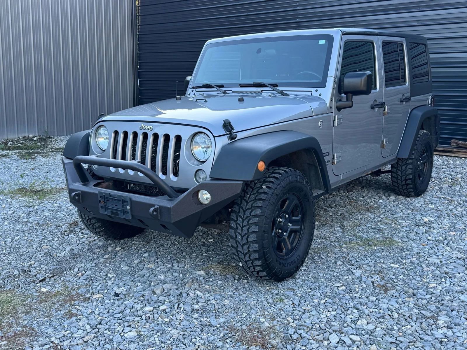Used 2017 Jeep Wrangler Unlimited Sport w/ Connectivity Group image 7