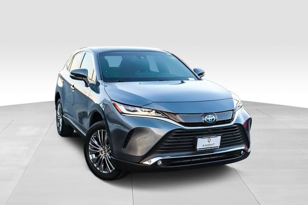 Used 2022 Toyota Venza Limited AWD/4WD image 2