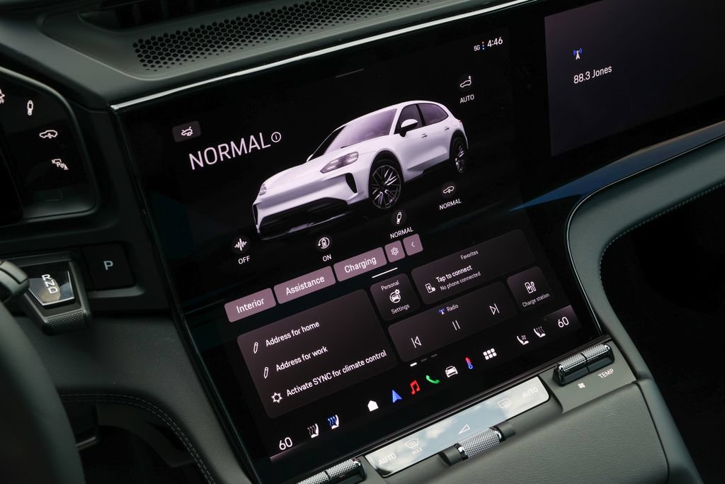 New 2026 Porsche Cayenne Electric AWD/4WD image 34