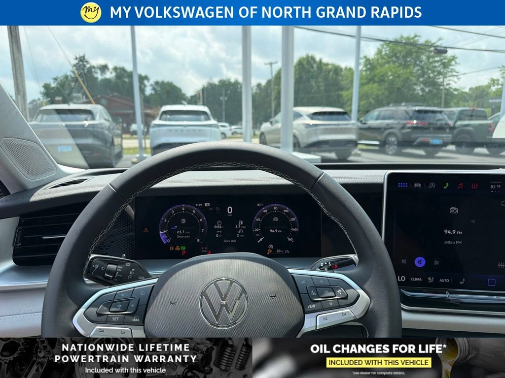 New 2026 Volkswagen Tiguan SE AWD/4WD image 10