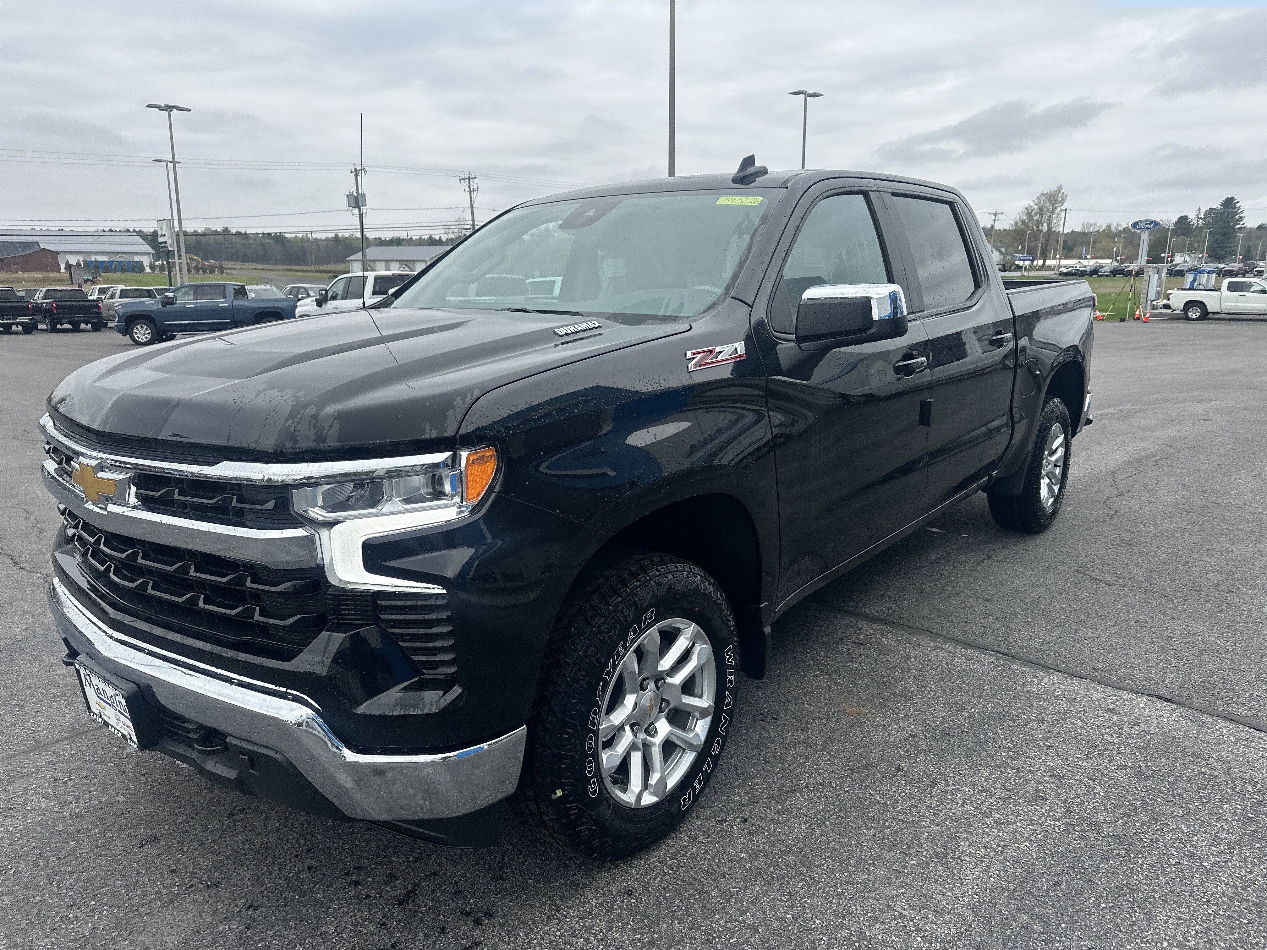 New 2026 Chevrolet Silverado 1500 LT AWD/4WD image 3