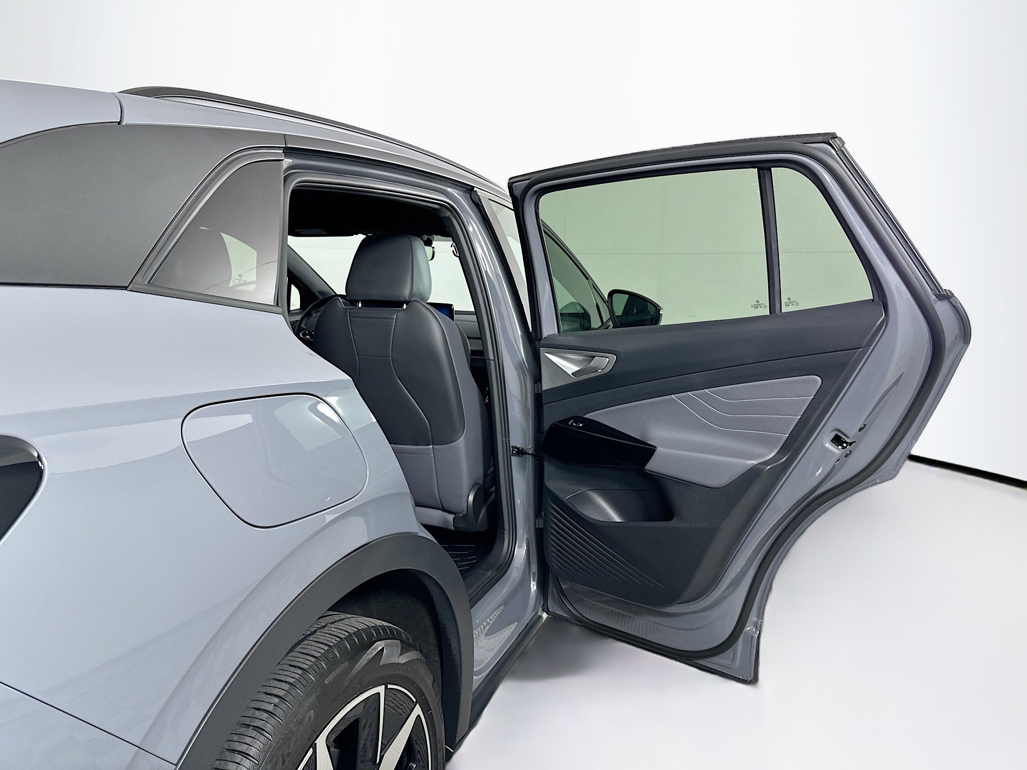 Used 2023 Volkswagen ID.4 Pro S AWD/4WD image 31