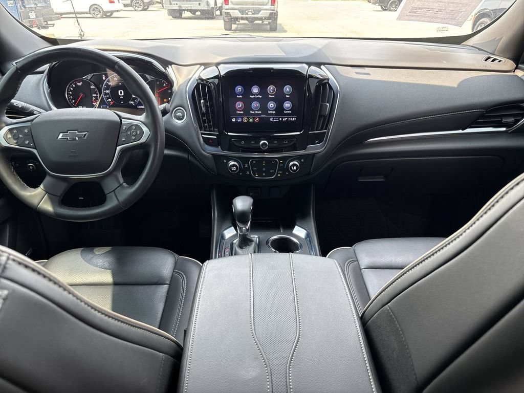Certified 2023 Chevrolet Traverse Premier w/ Redline Edition AWD/4WD image 25