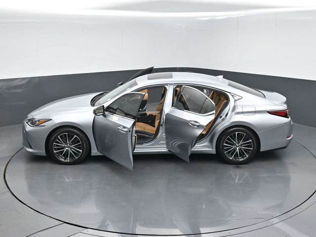 Used 2022 Lexus ES 350 w/ Premium Package image 56
