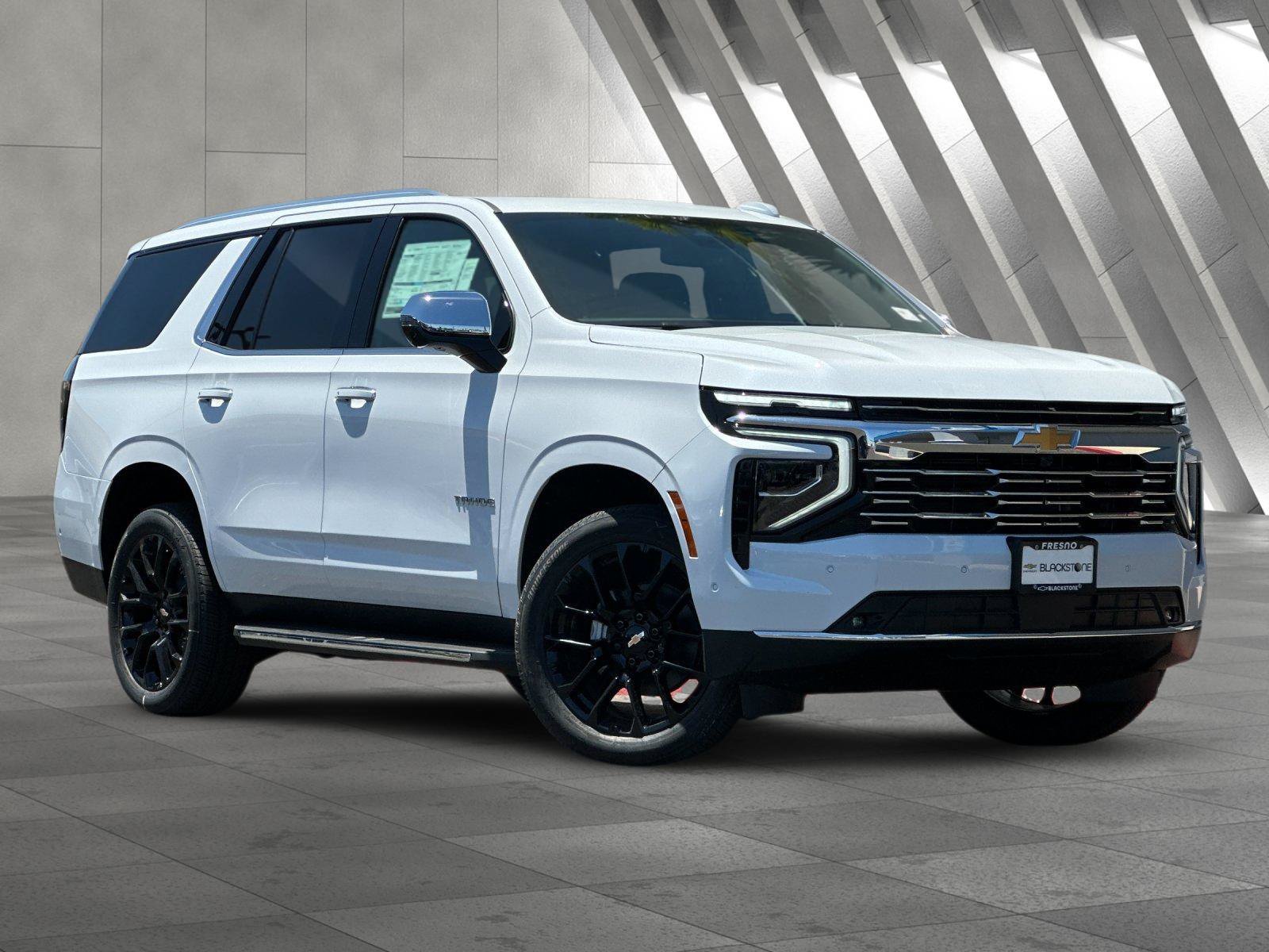 New 2026 Chevrolet Tahoe Premier w/ Sun And Tow Package AWD/4WD image 2