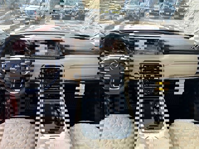 New 2026 Nissan Armada Platinum image 14