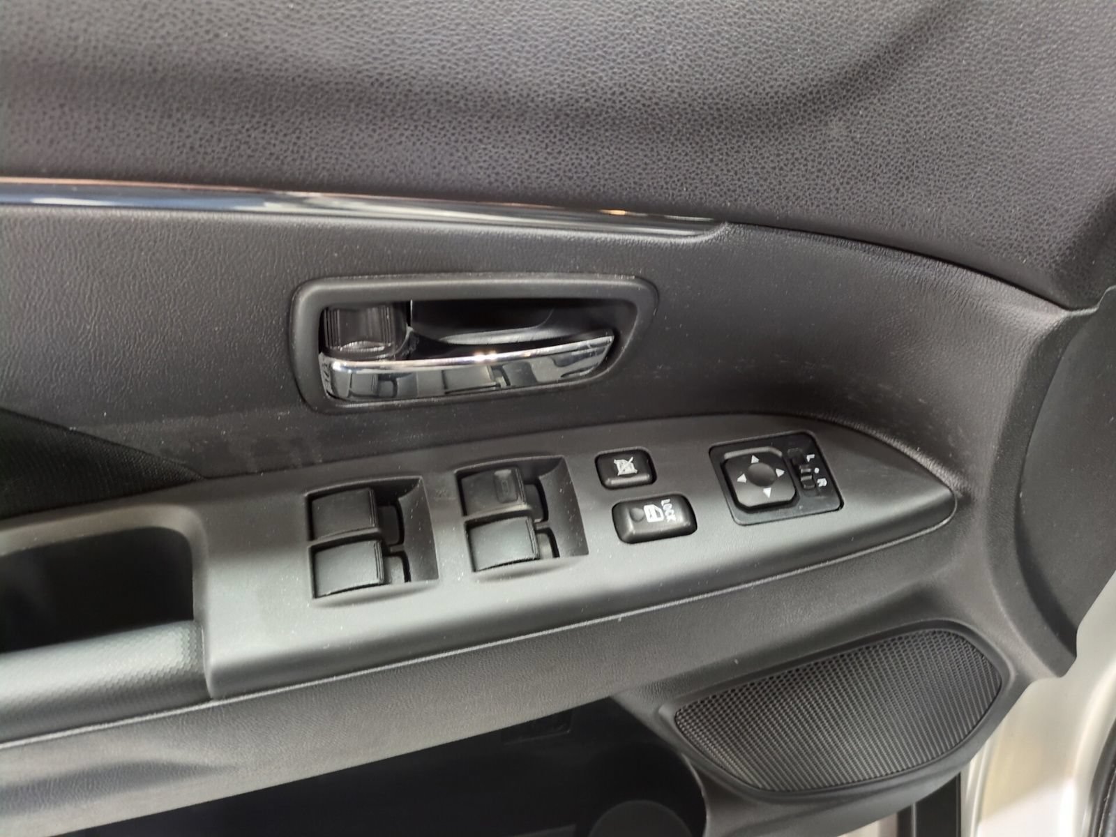 Used 2024 Mitsubishi Outlander Sport ES AWD/4WD image 16