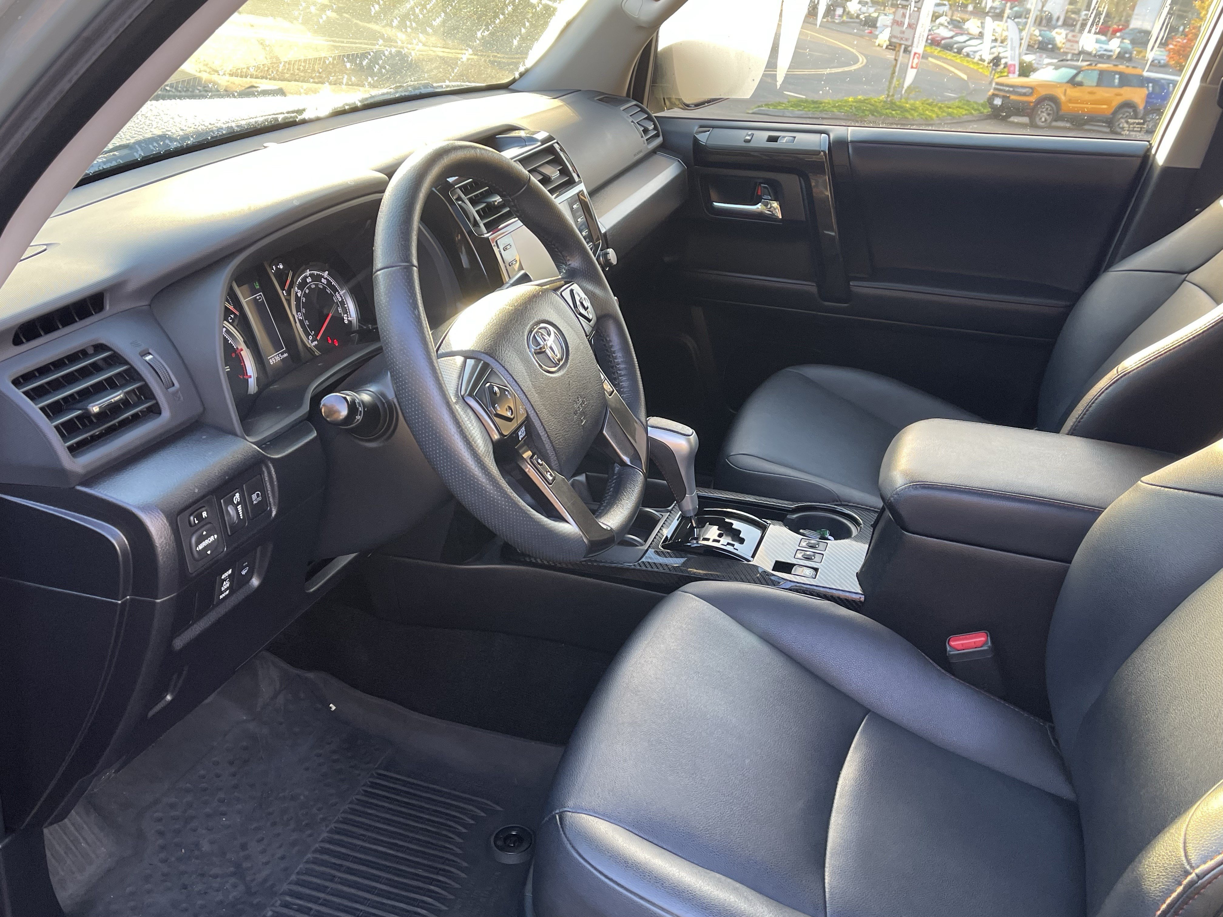 Certified 2022 Toyota 4Runner TRD Off-Road Premium w/ Moonroof Package AWD/4WD image 10