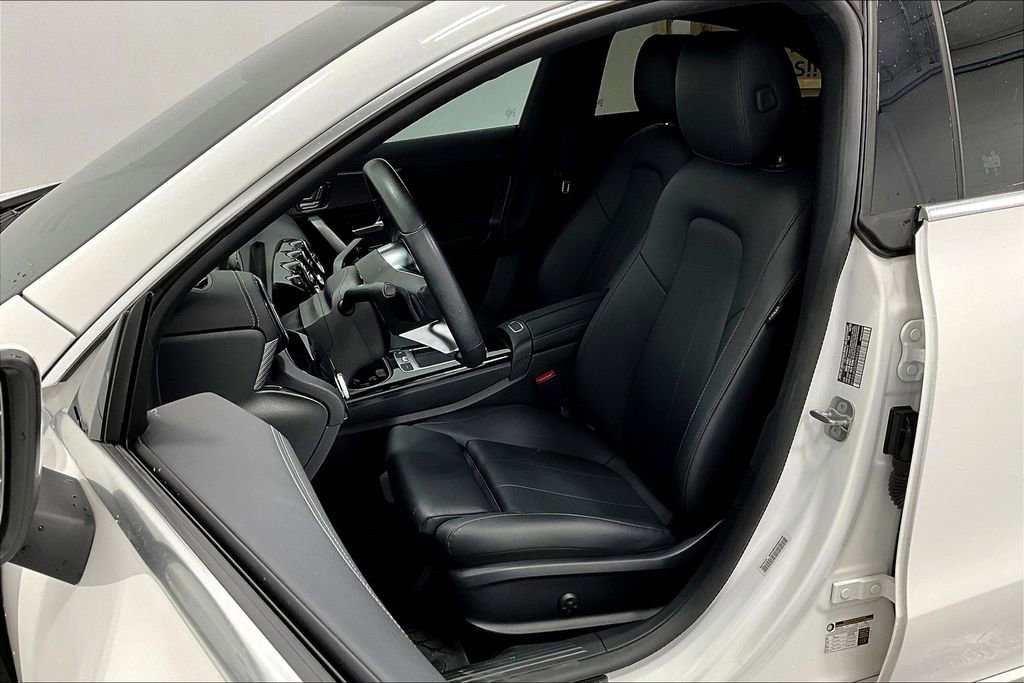 Used 2024 Mercedes-Benz CLA 250 image 32