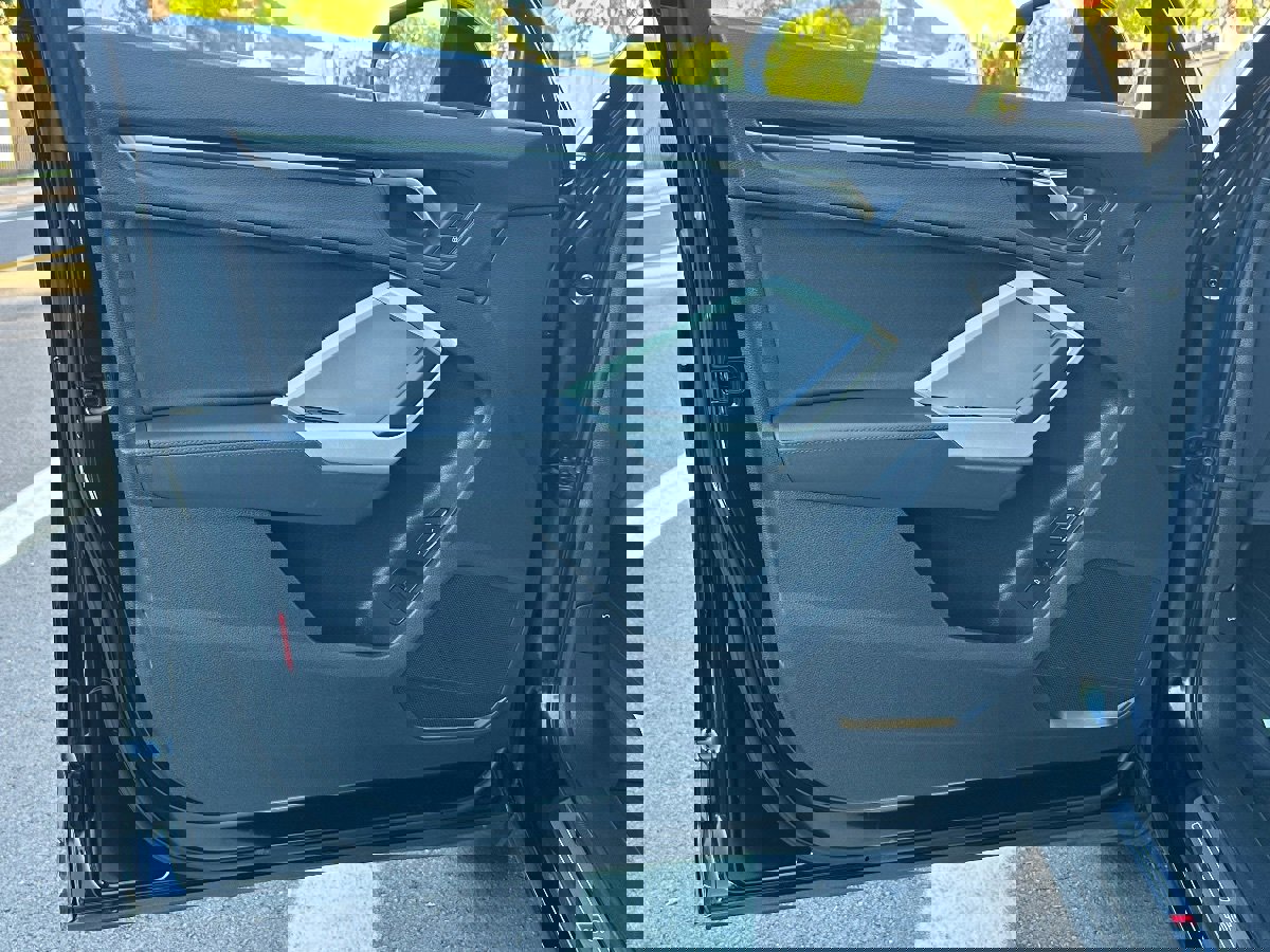 Used 2022 Audi Q3 2.0T Premium w/ Convenience Package image 39