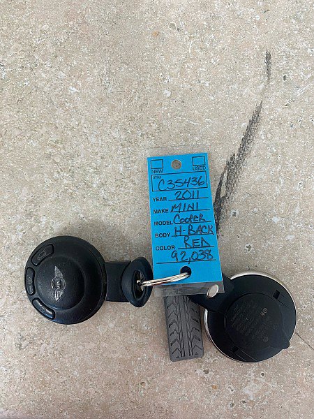 Used 2011 MINI Cooper Clubman S image 23
