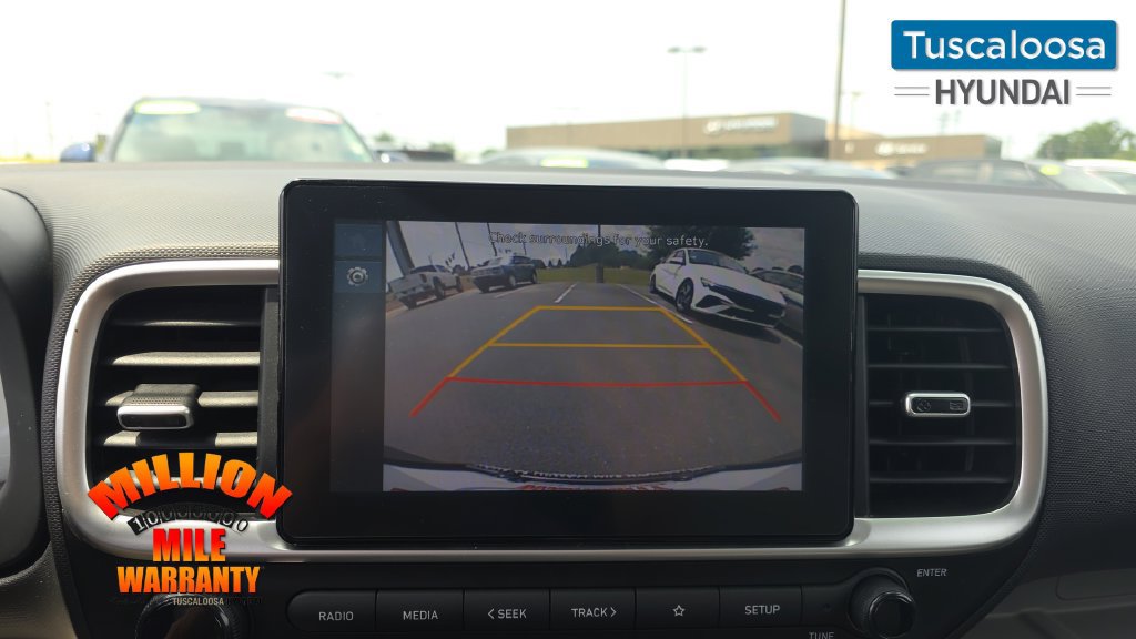 Used 2023 Hyundai Venue SEL FWD image 20