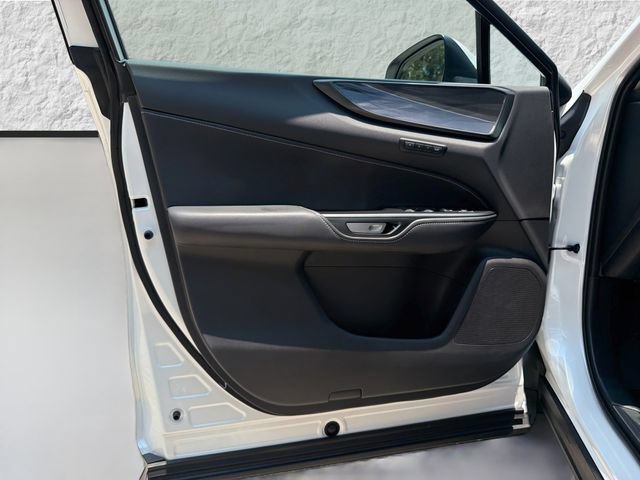 Used 2025 Lexus NX 250 FWD w/ Accessory Package (Z1) image 21