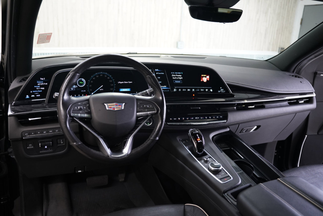 Used 2021 Cadillac Escalade ESV Sport w/ Driver Assist Tech Package image 11