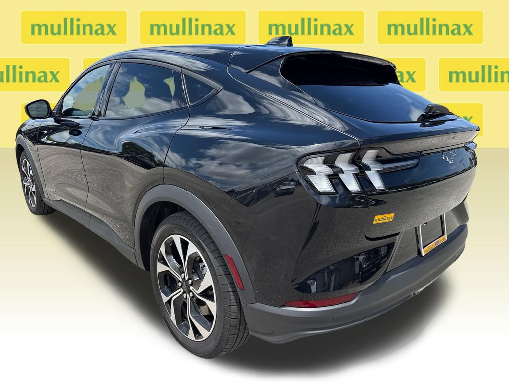 Certified 2025 Ford Mustang Mach-E Select w/ Comfort Package Lite AWD/4WD image 9