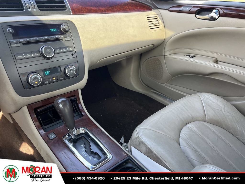 Used 2007 Buick Lucerne CXL w/ Luxury Package FWD image 26
