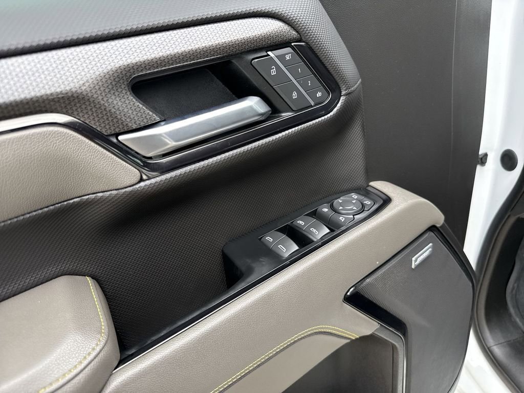 Used 2022 Chevrolet Silverado 1500 ZR2 image 26