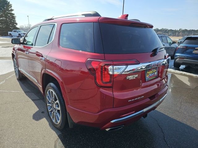 Used 2021 GMC Acadia Denali w/ Denali Technology Package image 3