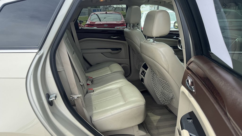 Used 2015 Cadillac SRX Performance w/ Driver Awareness Package AWD/4WD image 26