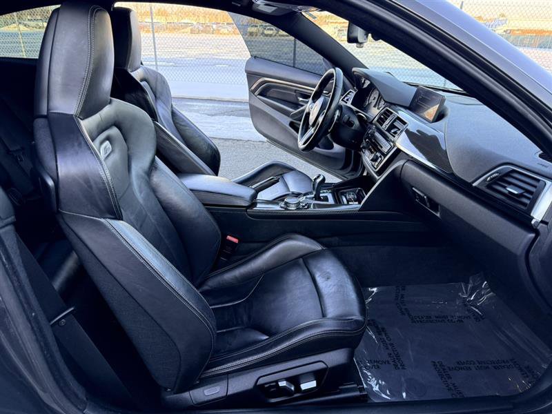 Used 2016 BMW M4 Coupe image 12