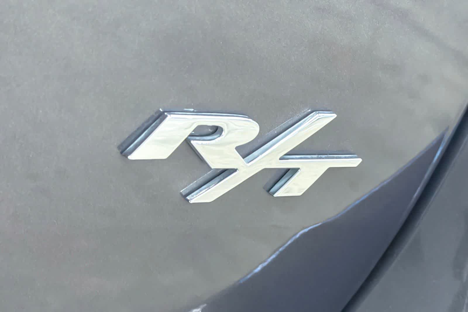 Used 2021 Dodge Durango R/T w/ Technology Group AWD/4WD image 28