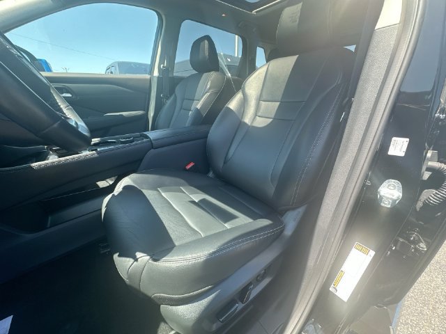 Used 2023 Nissan Rogue SL AWD/4WD image 13