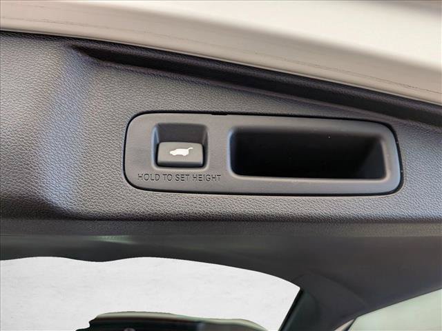 Used 2021 Honda CR-V Touring image 7