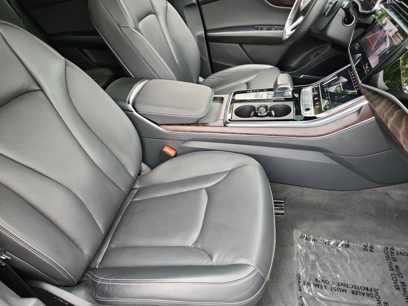 Used 2019 Audi Q8 Prestige AWD/4WD image 16