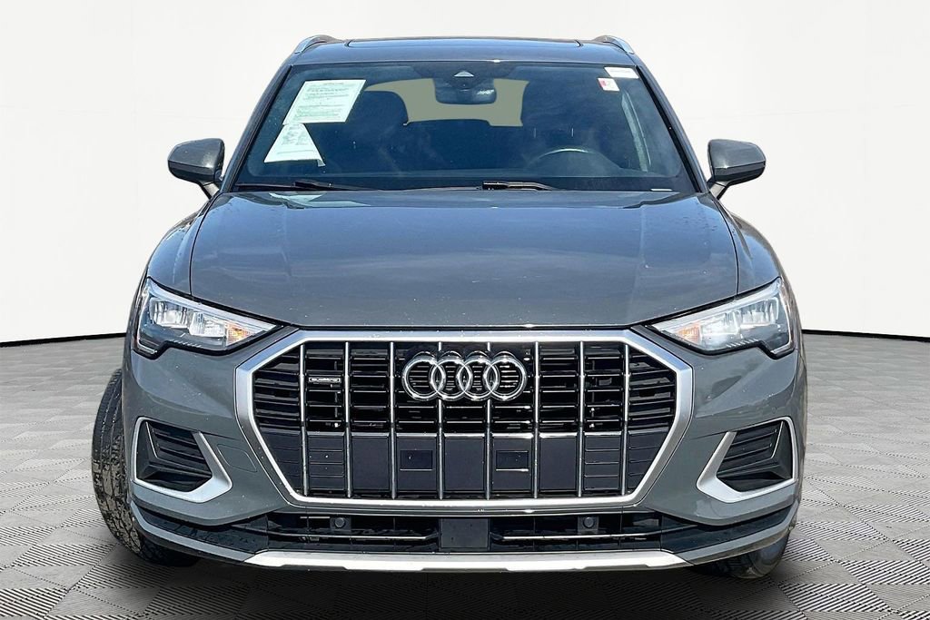 Used 2020 Audi Q3 2.0T Premium w/ Convenience Package image 2