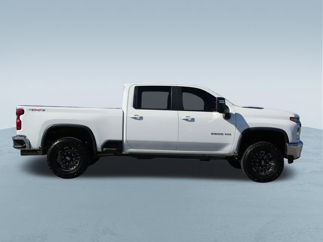 Used 2021 Chevrolet Silverado 2500 LT w/ Fleet Comfort Package AWD/4WD image 9
