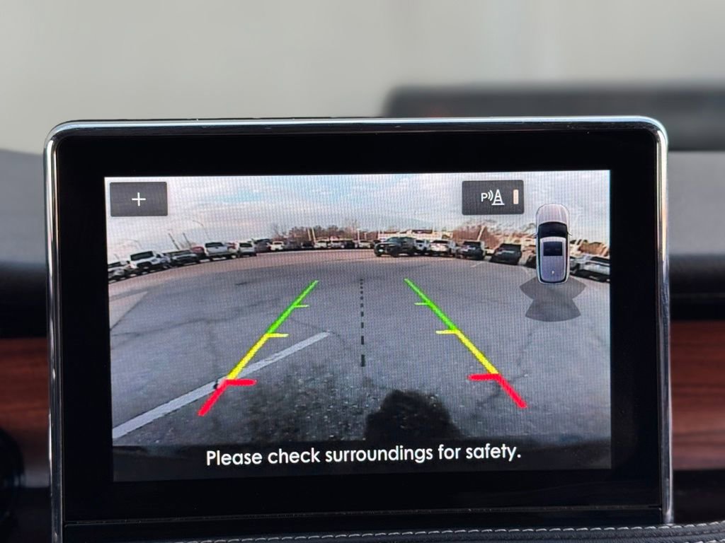 Used 2022 Lincoln Corsair Reserve w/ Elements Package image 24