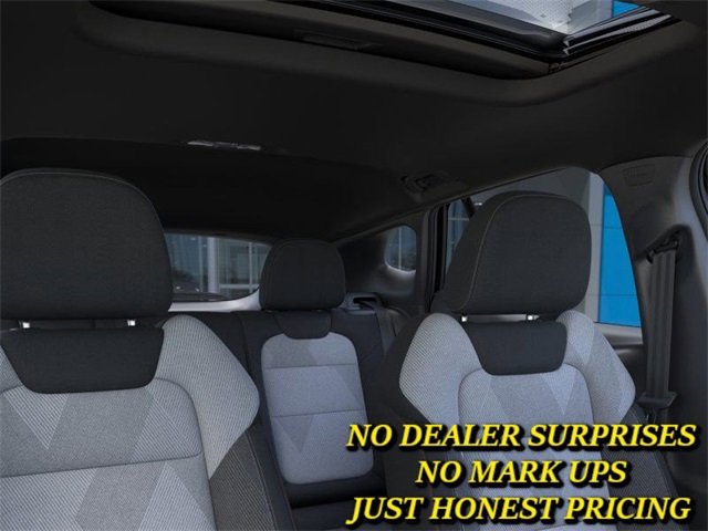 New 2026 Chevrolet Trax RS w/ Sunroof Package image 24