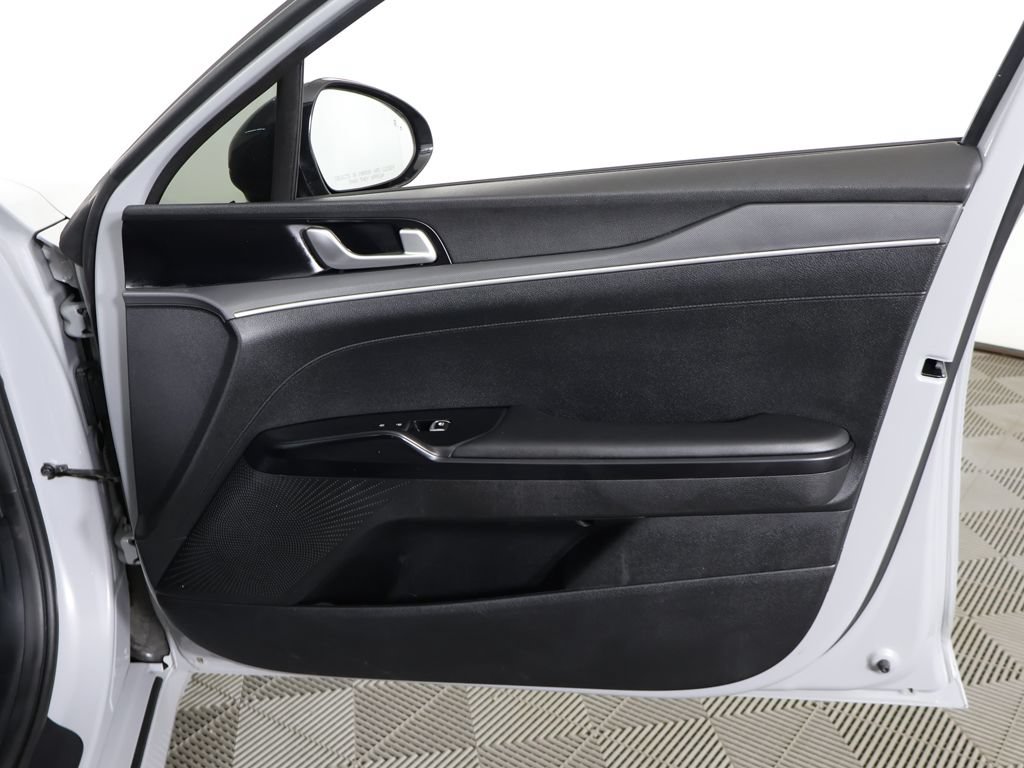 Used 2022 Kia K5 GT-Line w/ GT-Line FWD Premium Package image 24