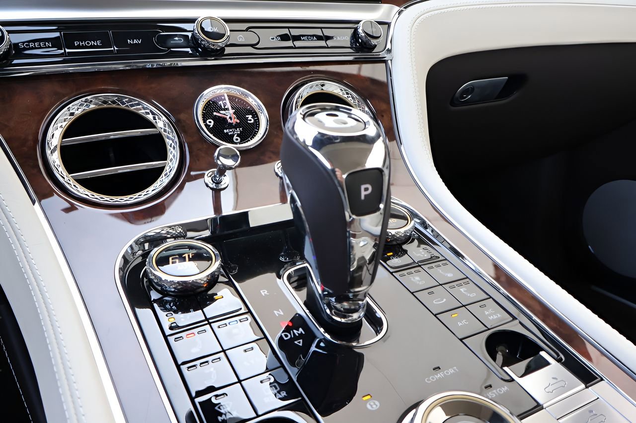 New 2026 Bentley Continental GTC AWD/4WD image 31