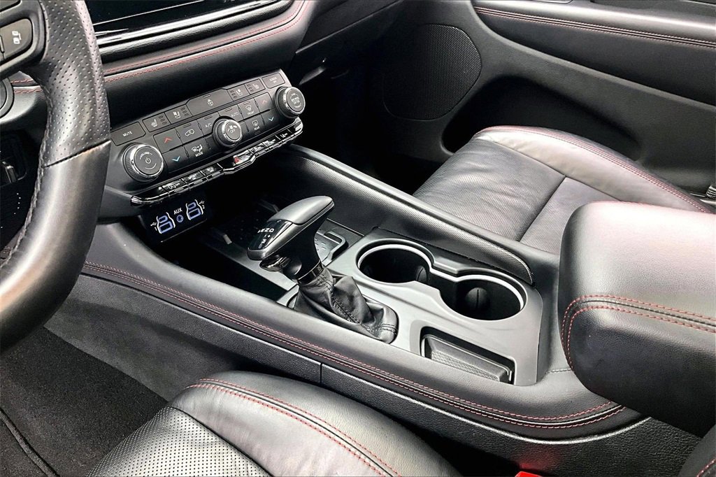 Used 2025 Dodge Durango GT image 15