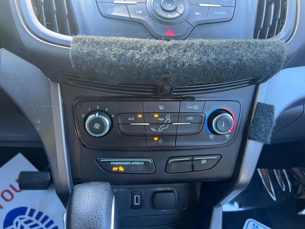 Used 2017 Ford Escape S image 19