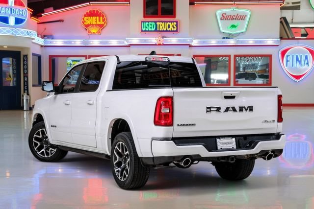 Used 2025 RAM 1500 Laramie w/ Laramie Southwest Edition AWD/4WD image 4