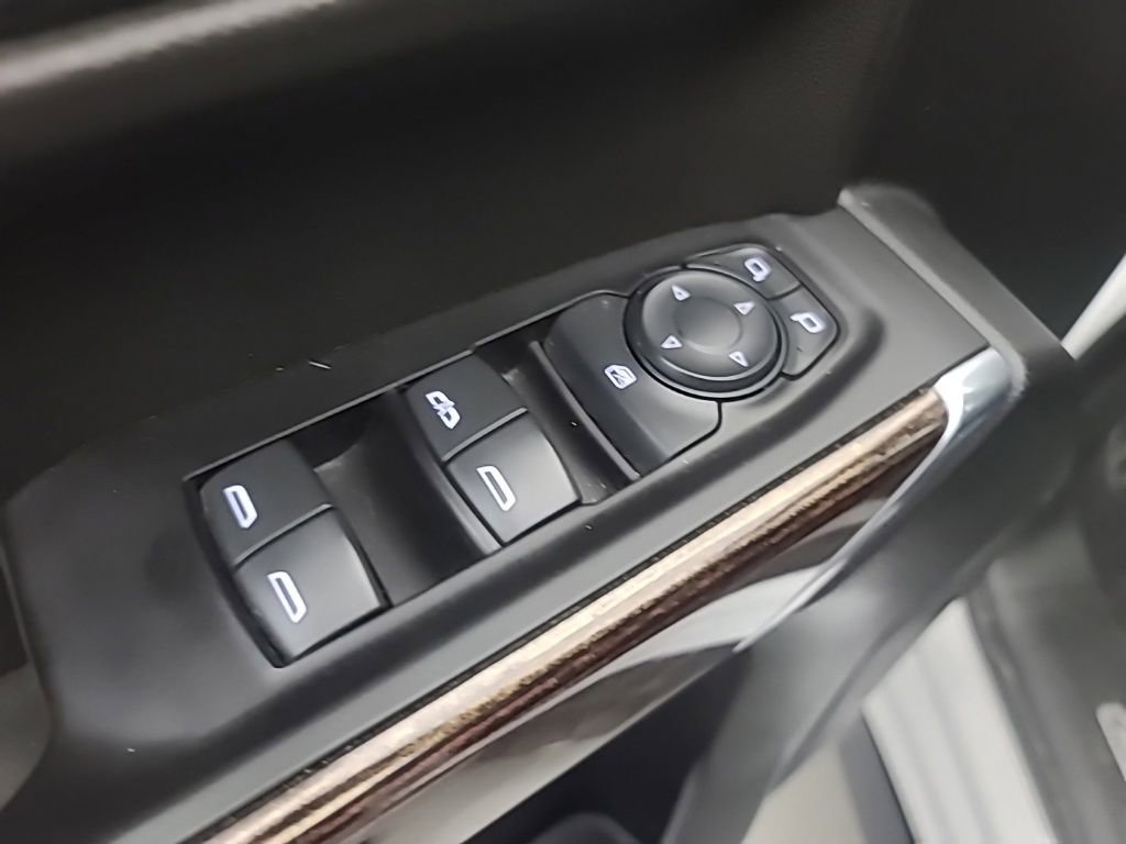 Used 2020 GMC Sierra 1500 Elevation w/ Elevation Value Package image 22