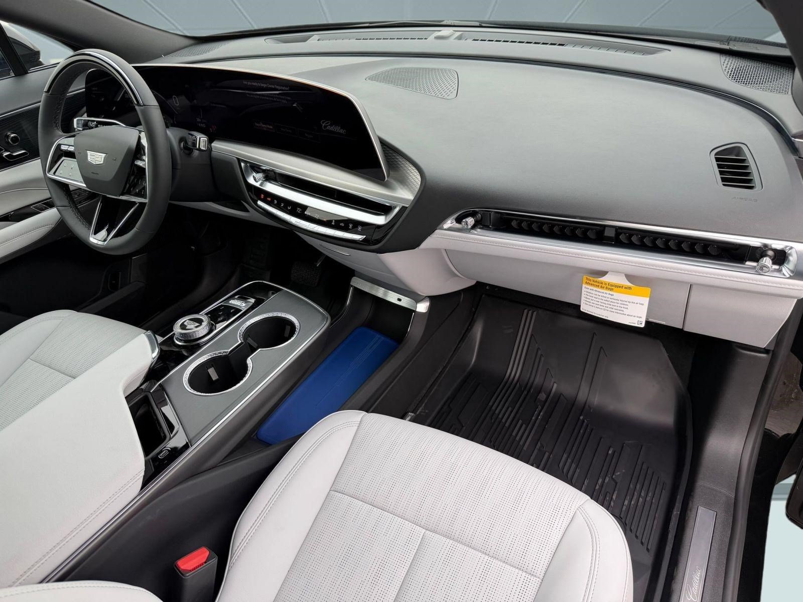 New 2026 Cadillac Lyriq Sport w/ LPO, Floor Liner Package RWD image 29