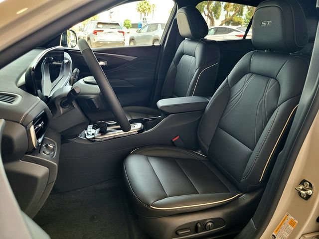 New 2026 Buick Envista Sport Touring w/ Studio Series FWD image 16