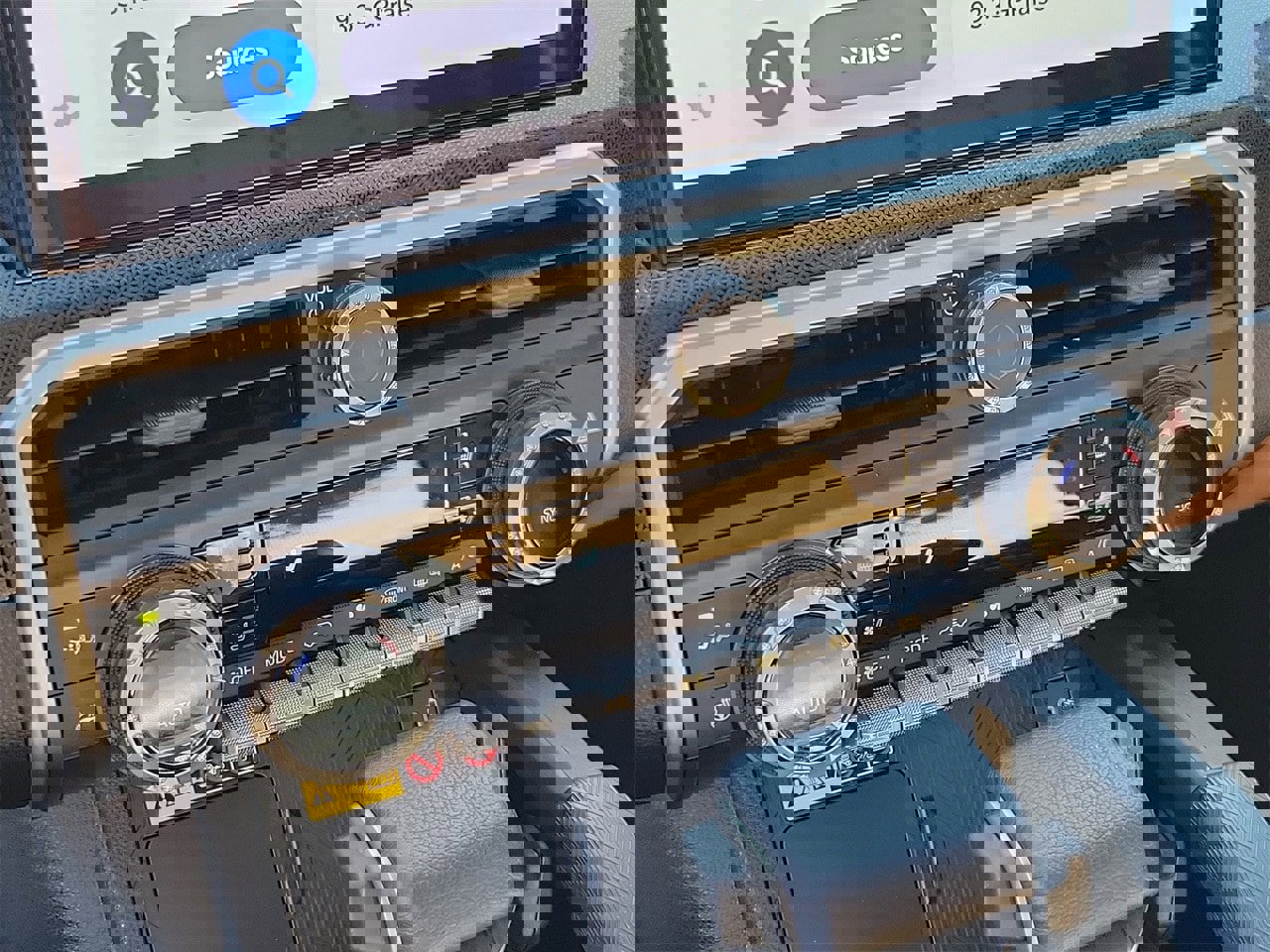 Used 2025 Toyota 4Runner Limited image 28