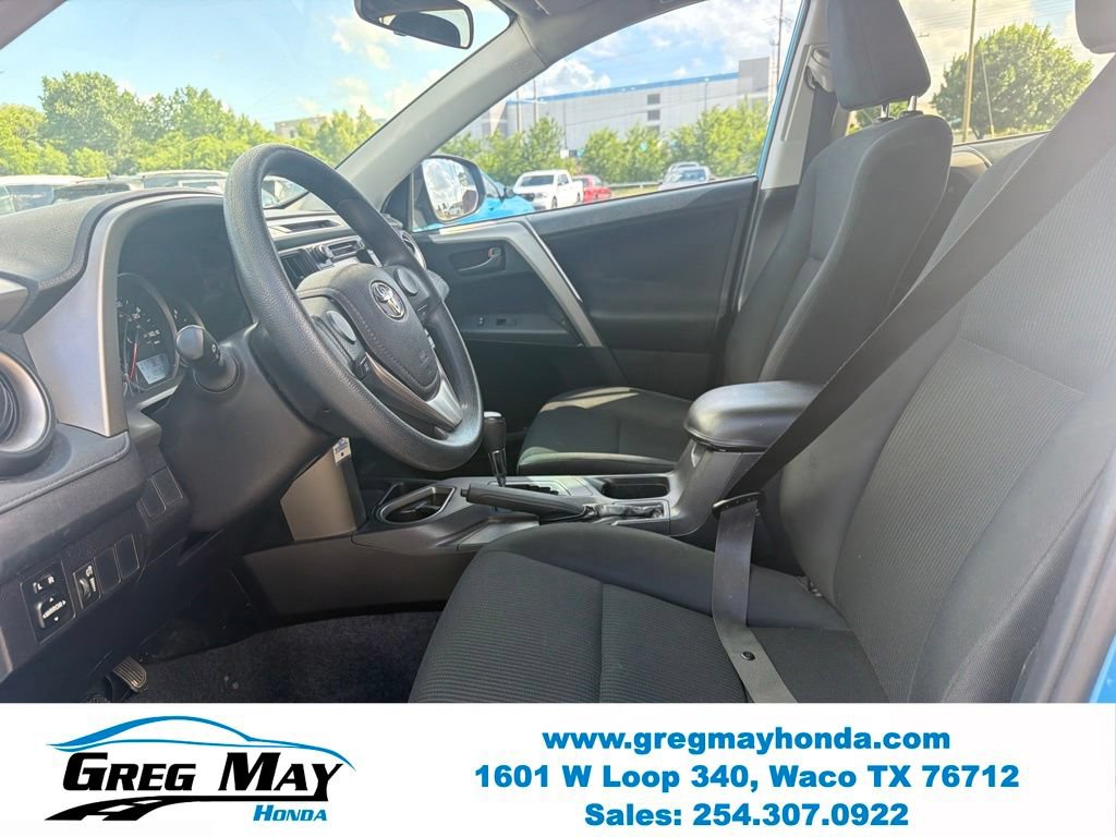 Used 2016 Toyota RAV4 LE FWD image 11