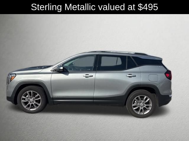 Used 2024 GMC Terrain SLT AWD/4WD image 2