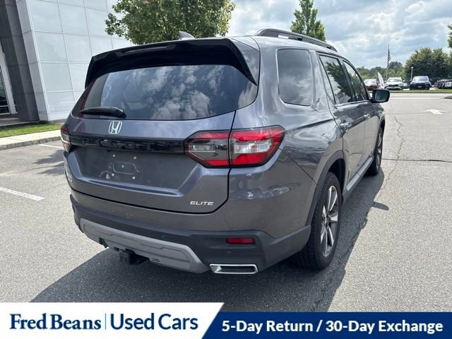 Used 2025 Honda Pilot Elite image 9