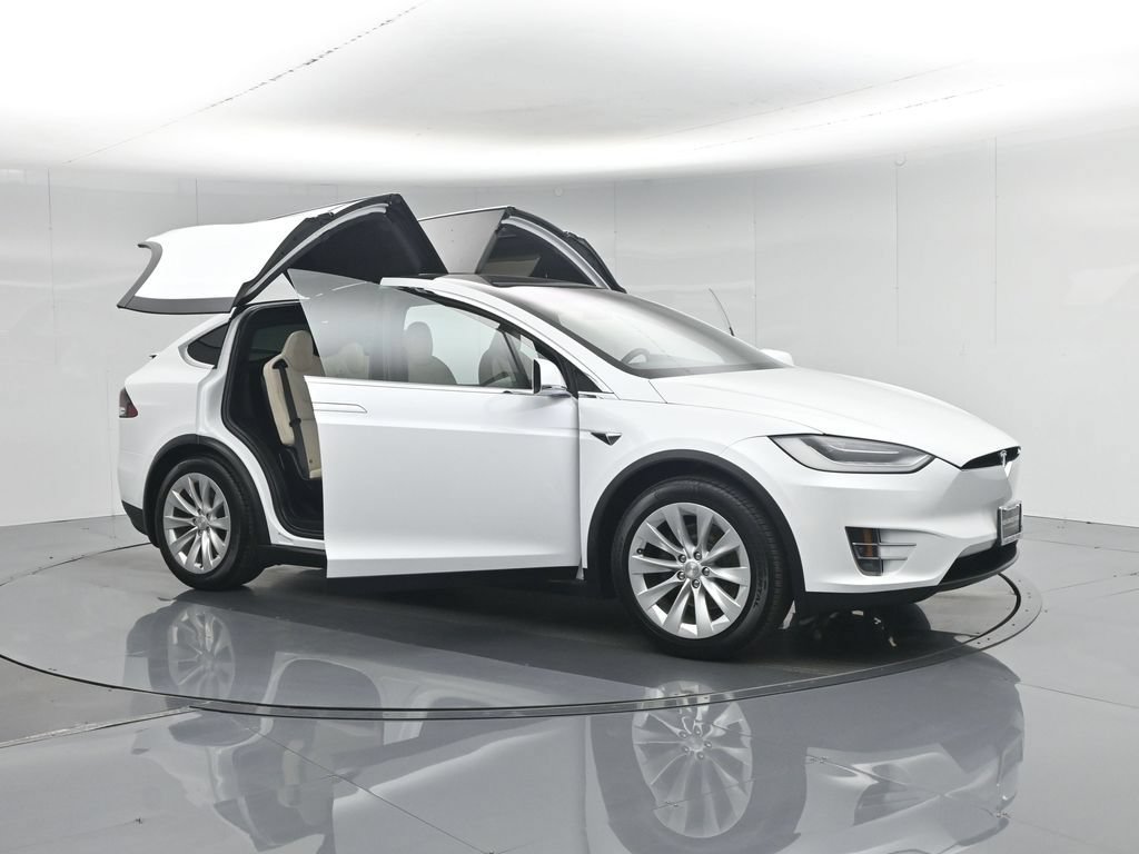 Used 2020 Tesla Model X Long Range AWD/4WD image 30