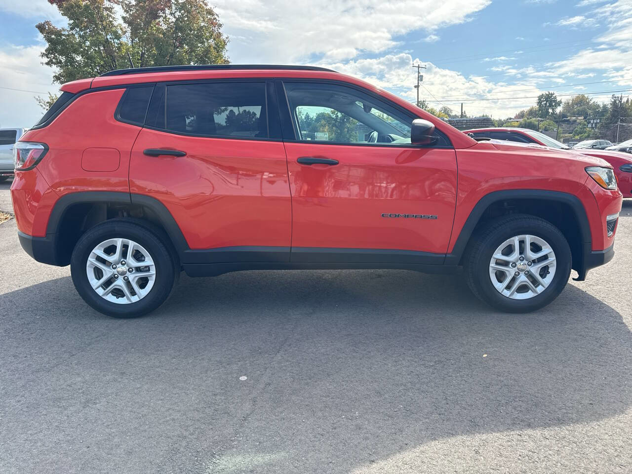 Used 2018 Jeep Compass Sport image 8