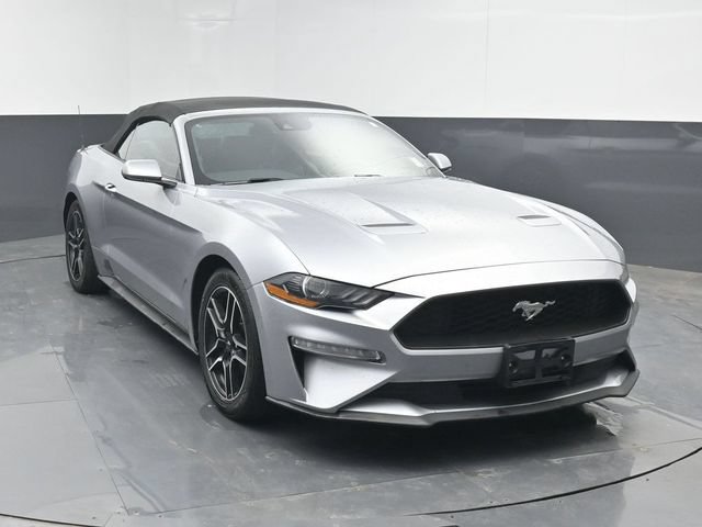 Used 2023 Ford Mustang Premium RWD image 9