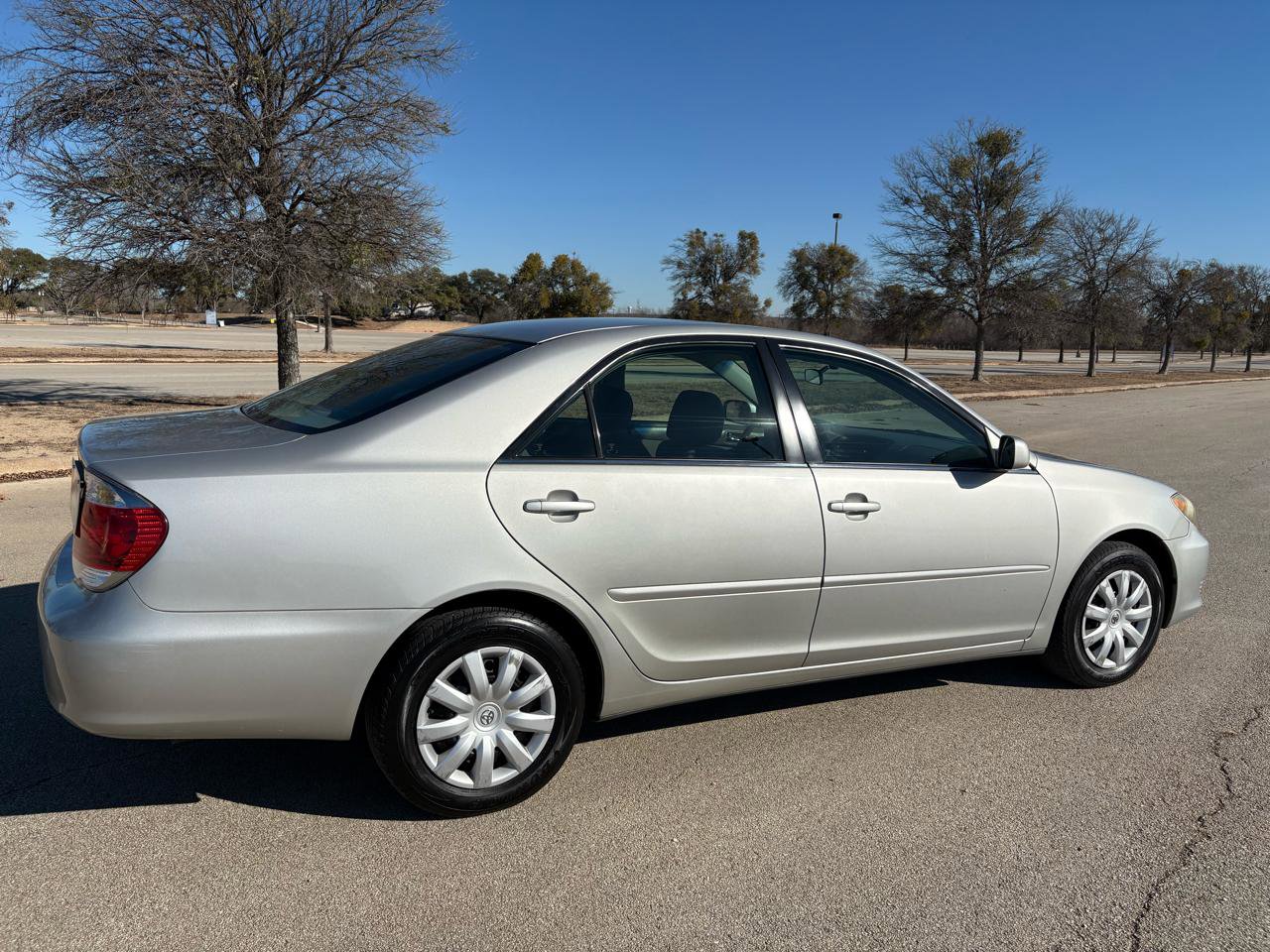 Used 2006 Toyota Camry LE FWD image 37