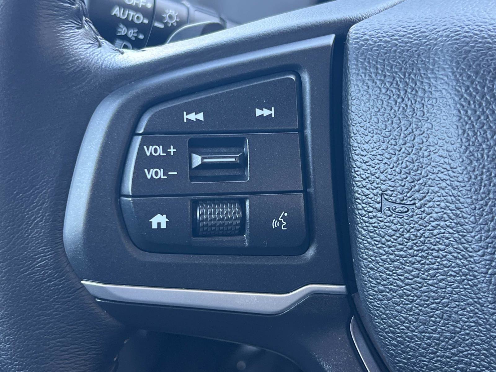 Used 2024 Honda Ridgeline Sport image 9